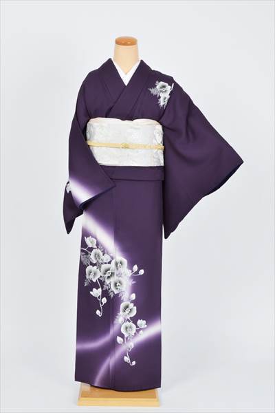訪問着〔憲法色に刺繍で華紋の総柄〕