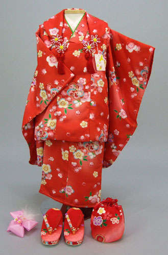 三歳被布セット(赤地・くす玉、花輪)