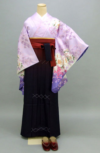卒業袴(淡い紫地・花々)