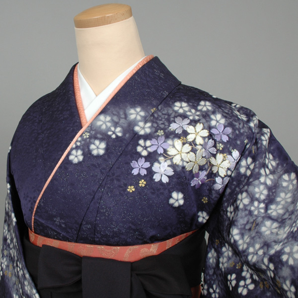 卒業袴(紺地、ラメ・さくら着物/紺地桜プリント袴)