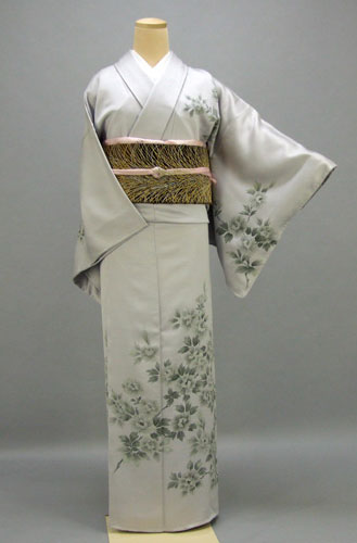 訪問着［黒地に花々］