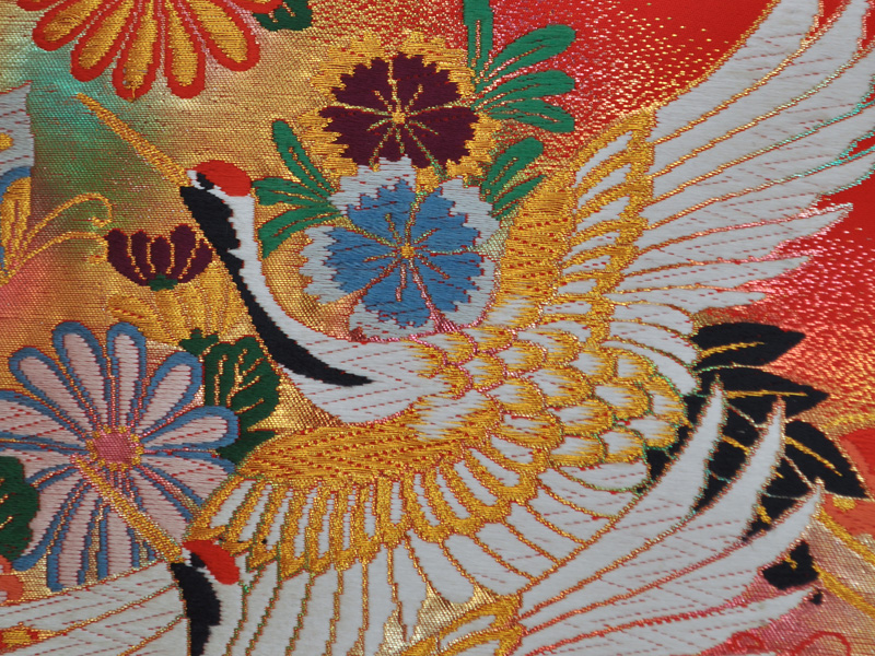 打掛(赤地・花々に鶴)