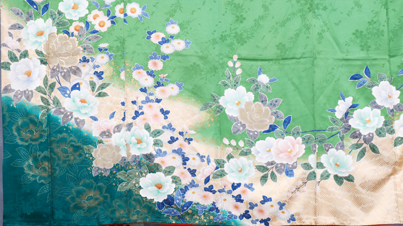 振袖(椿・菊)