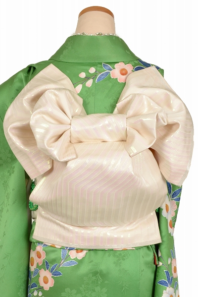 振袖(椿・菊)