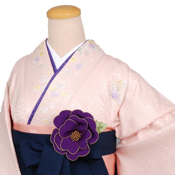 卒業袴(ピンク地に桜模様)