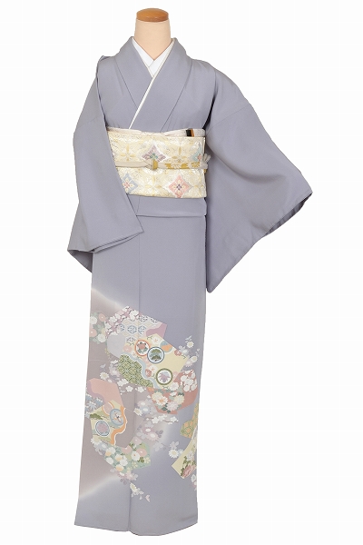 [t]色留袖［淡藤色・菊］