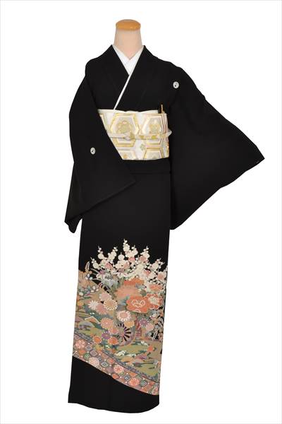 黒留袖[鶴・松・菊]