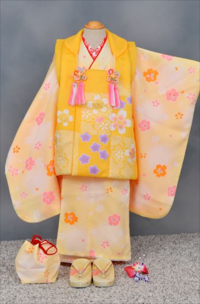 三歳祝着【黄色地に小花】