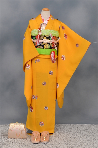 七歳祝着【黄色地に毬】