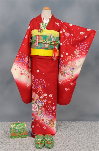 七歳祝着【赤地に花々・毬】