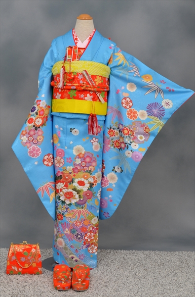 七歳祝着【水色地に百花繚乱】