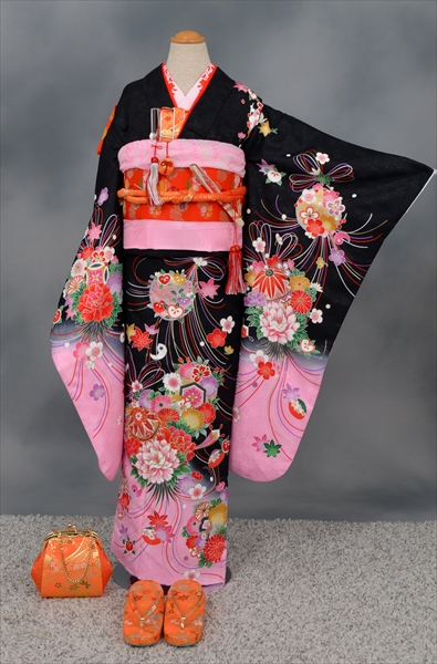 七歳祝着【黒地に四季草花・毬】