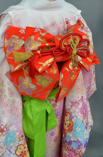七歳祝着【純白に花々】