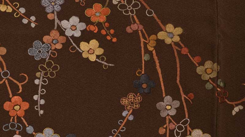 訪問着[扇に四季折々の花々]