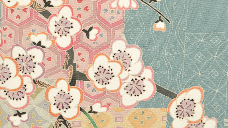 色留袖〔松葉色に枝垂れ梅〕