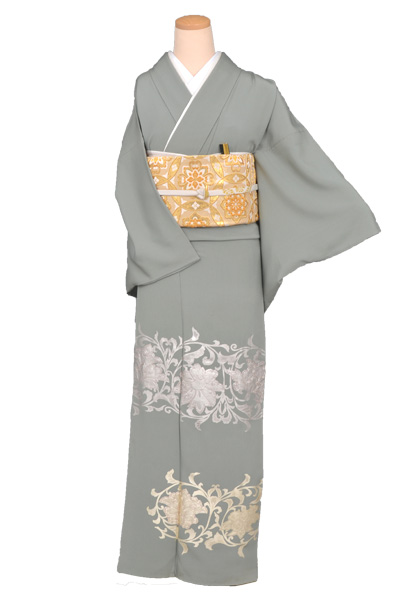 色留袖［斬新なデザインの唐花模様］