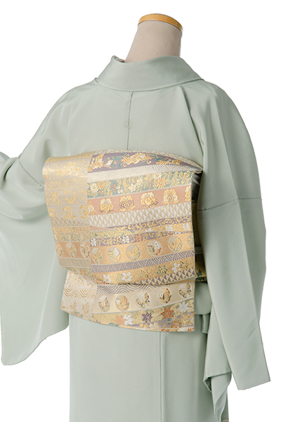 色留袖［古典美の薫る吉祥文様・松］