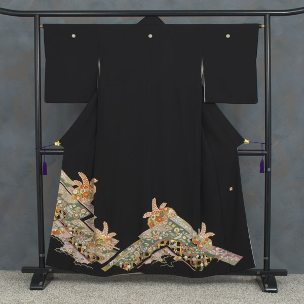 黒留袖〔吉祥文様 〕