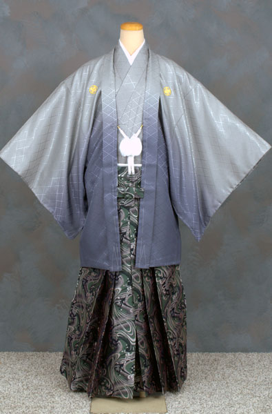 【紋付袴】