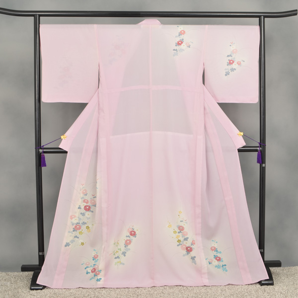 夏物訪問着〔クリーム色にカキツバタ〕