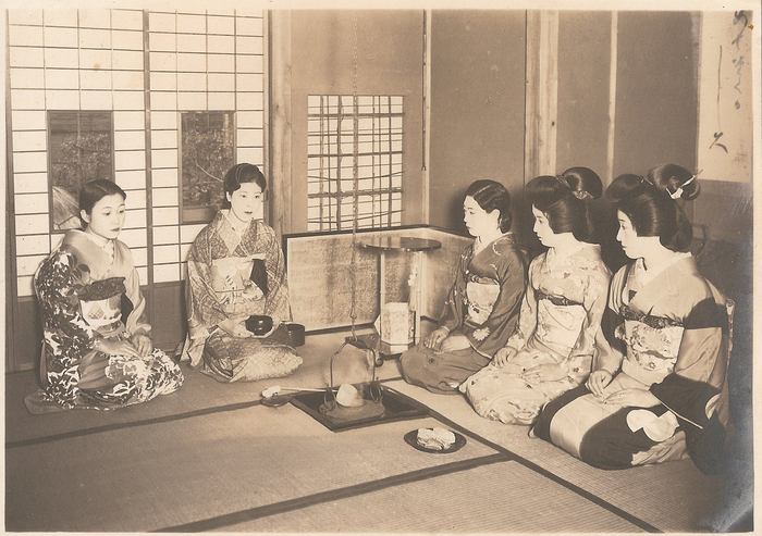 no4_１０年１月７日初釜.JPG
